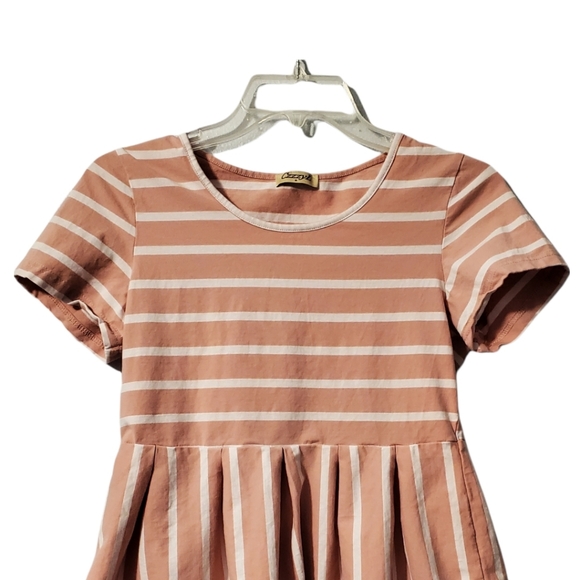 CzzzyL Striped Top Size Small - Picture 2 of 10